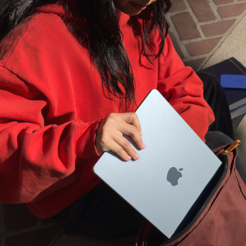 Apple MacBook Air 13" (M4, 10C CPU/8C GPU, 2025), 16 ГБ, 256 ГБ SSD, «полуночный черный» Фото-7