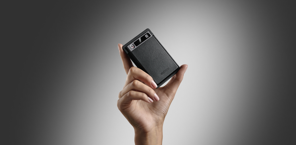 Первый умный диктофон с ИИ-агентом