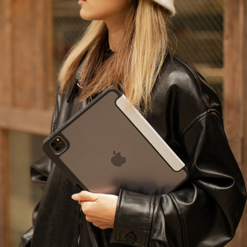 Чехол Native Union Active Case для iPad Pro 11", черный Фото-14