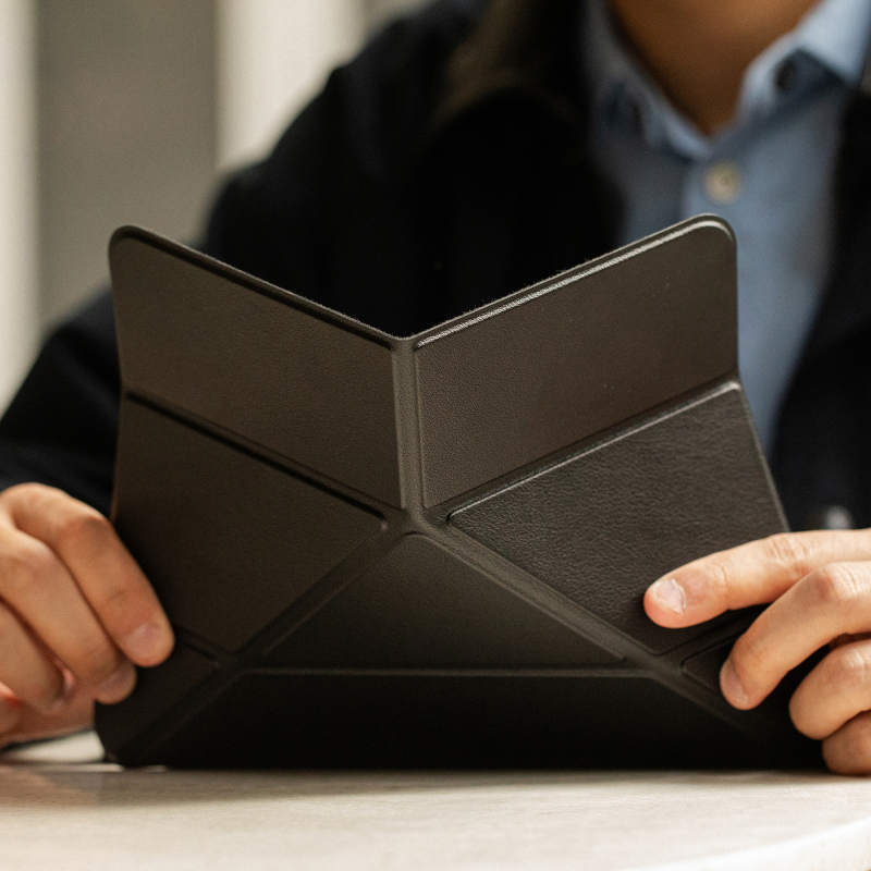 Чехол Native Union Active Case для iPad 10.9", черный Фото-6