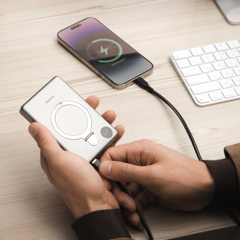 Внешний аккумулятор restore: hello, world! Magsafe, 10000 mAh, титановый Фото-5