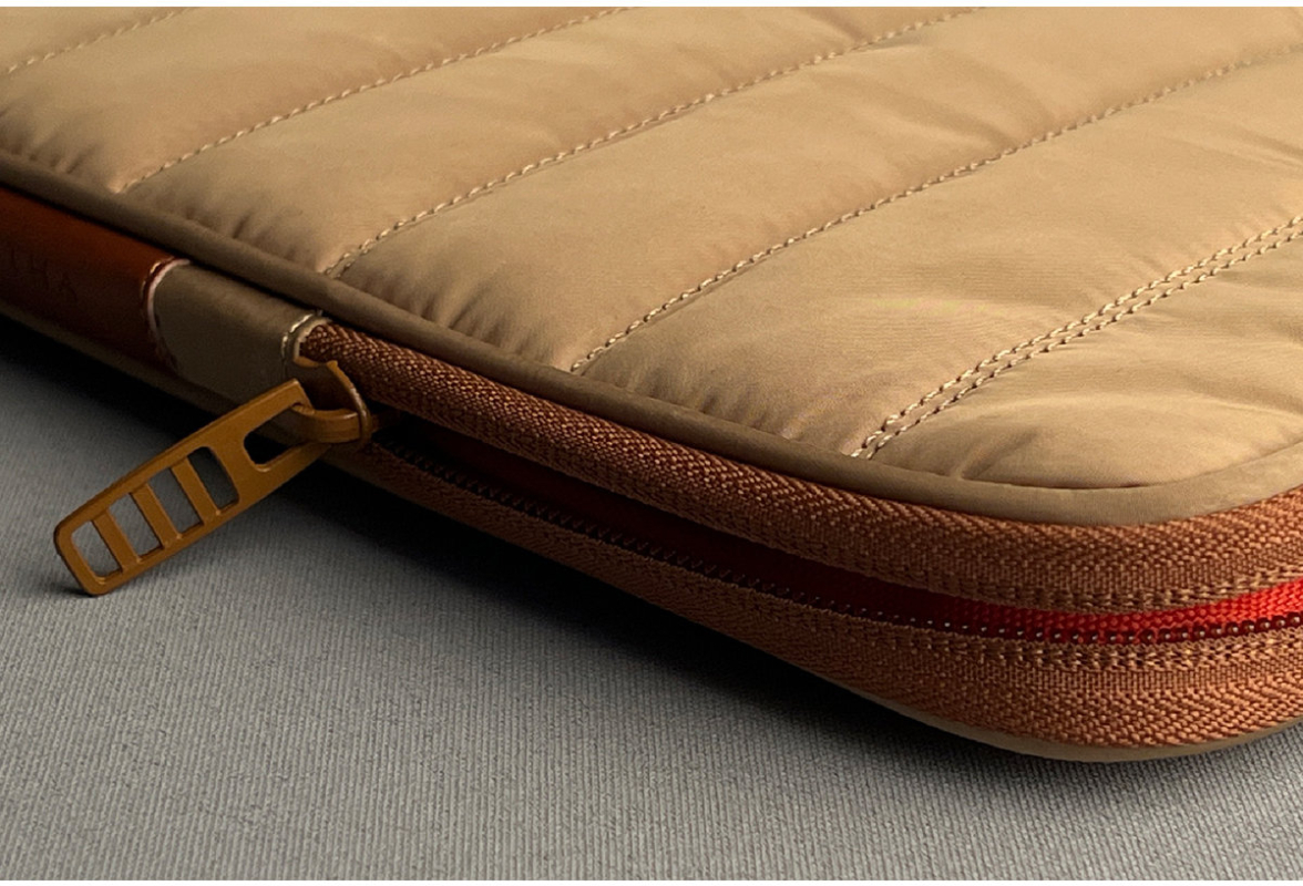 Чехол-конверт Bustha Puffer для Macbook Air/Pro 13"/14", нейлон, бежевый Фото-6