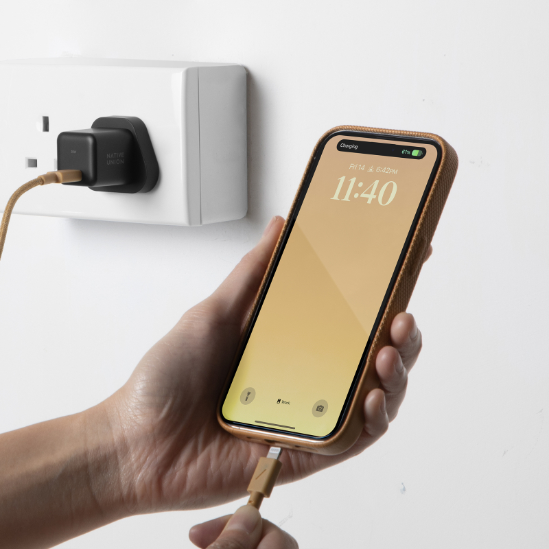 Сетевое зарядное устройство Native Union Fast GaN Charger USB-C, PD, 30 Вт, черный Фото-4