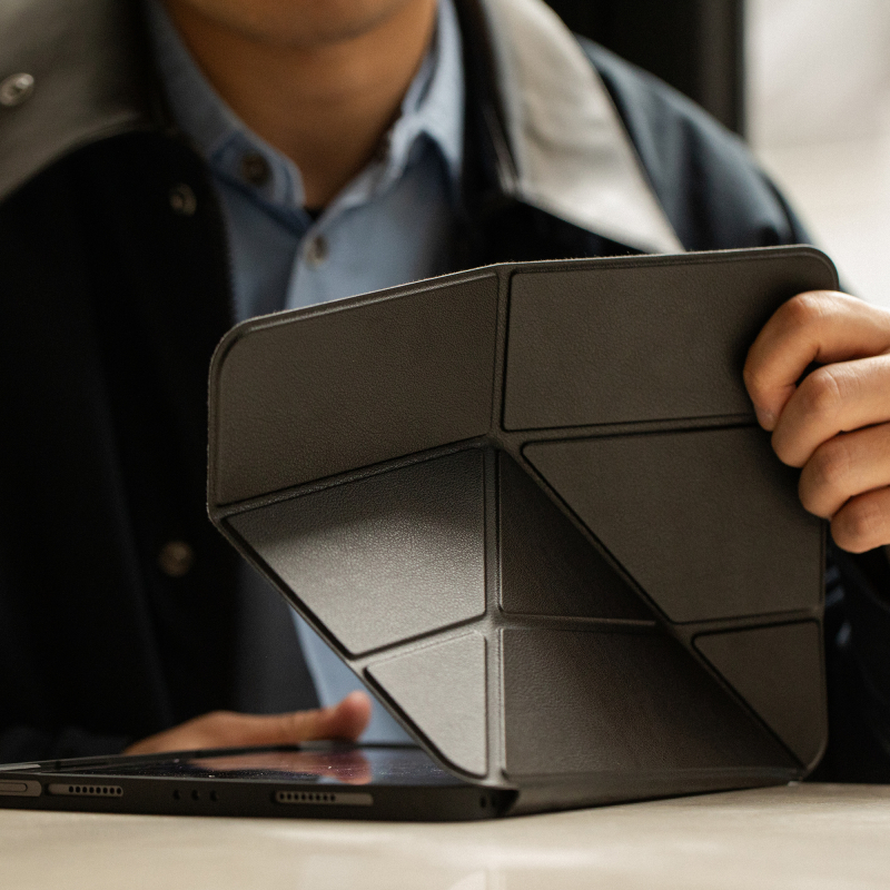 Чехол Native Union Active Case для iPad 10.9", черный Фото-7