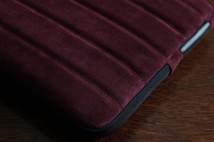 Maroon macbook 2025 air case